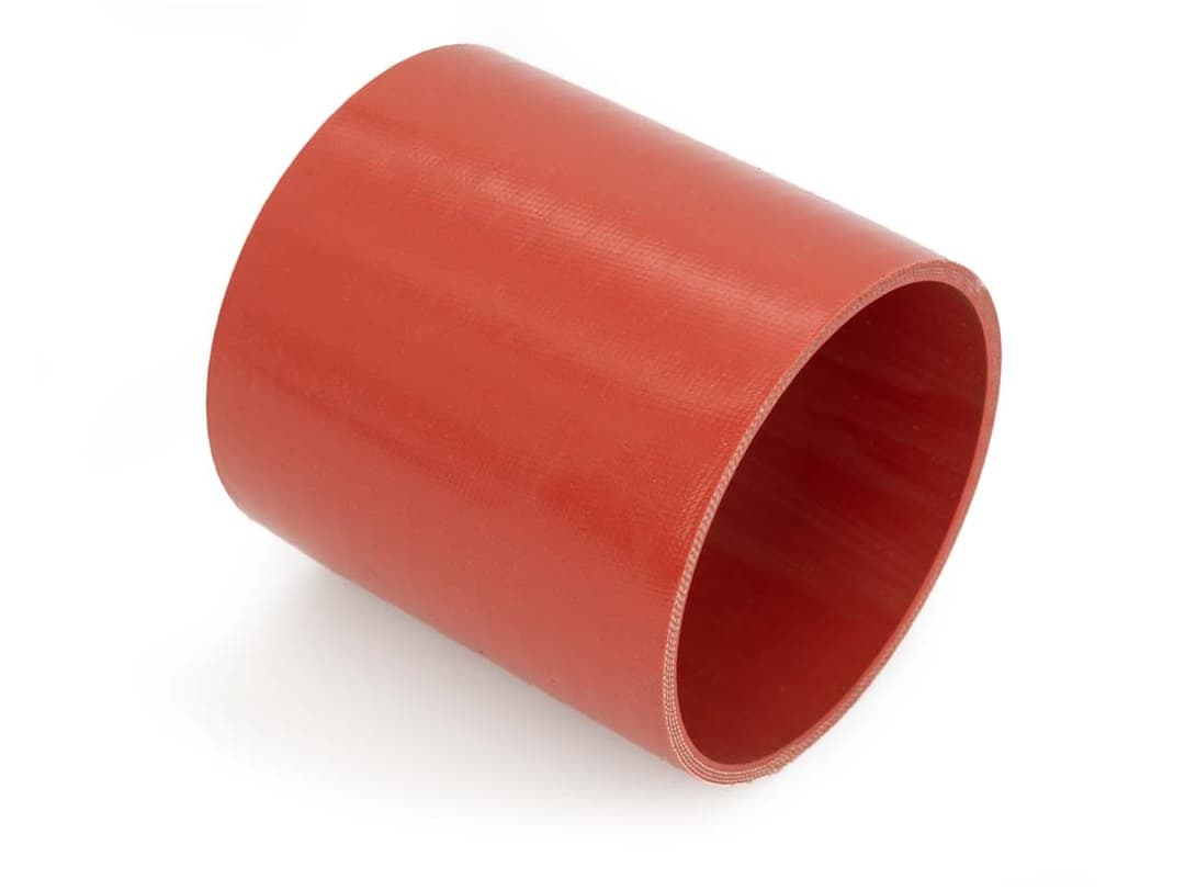 New Cummins plain hose for intake manifold to aftercooler