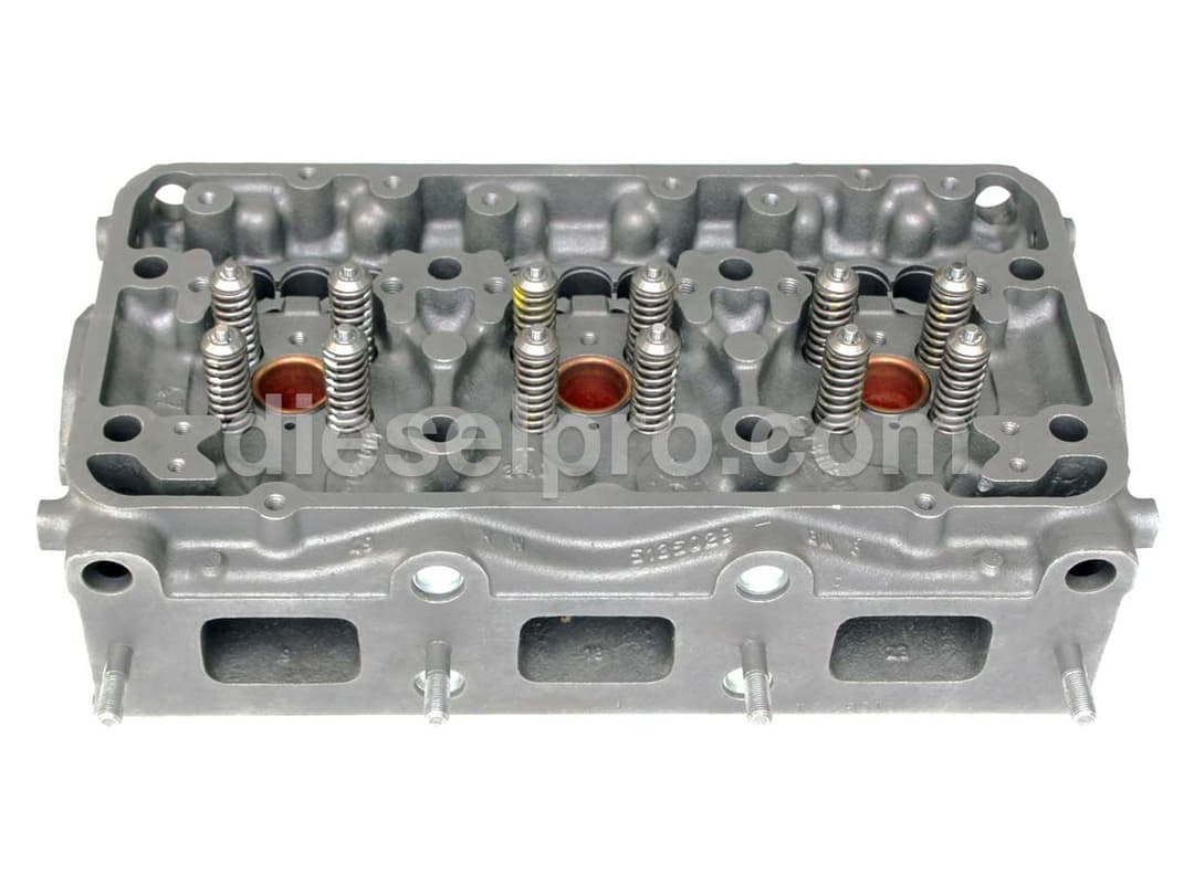 Detroit Diesel cylinder head for 353, 6V53