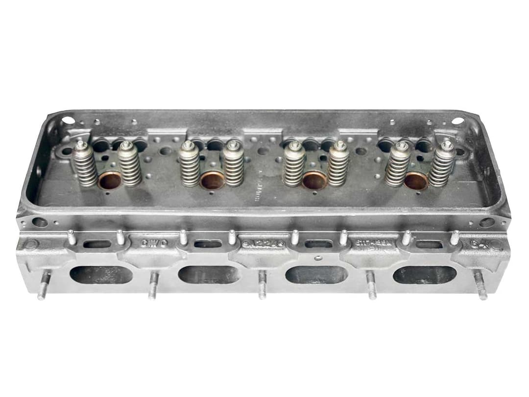 Detroit Diesel Cylinder head with valves and springs - rebuilt